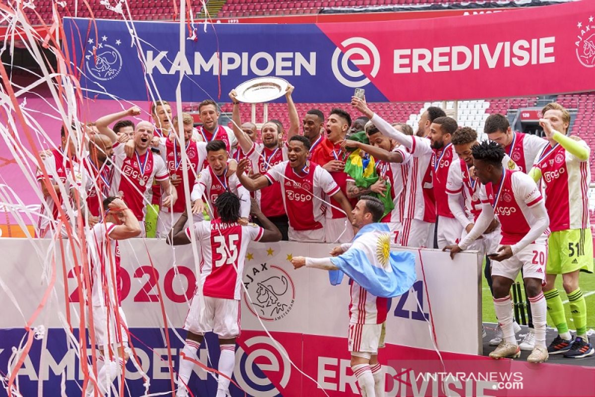 Daftar juara Liga Belanda: Ajax semakin perkasa dengan 35 trofi