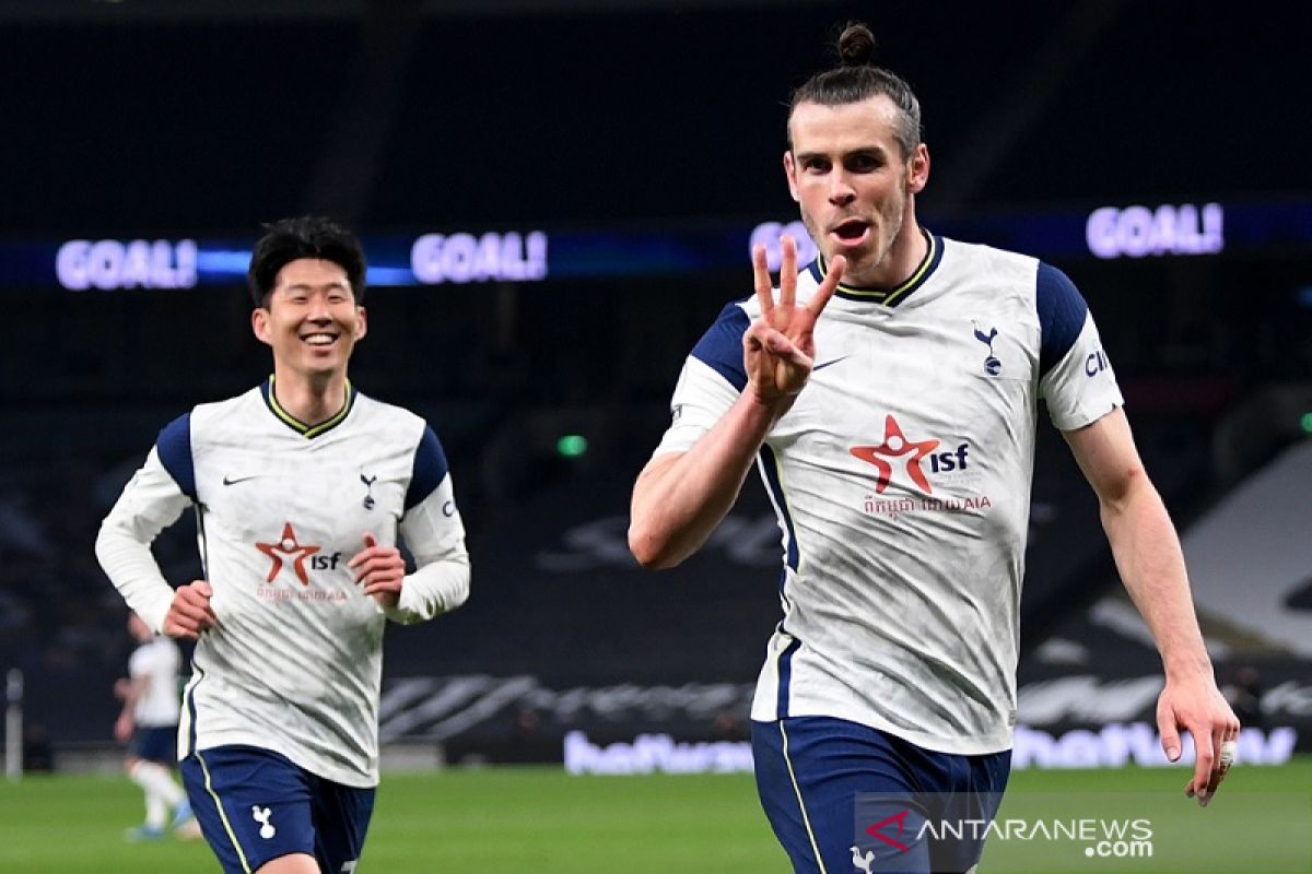 Trigol Gareth Bale antar Tottenham dekati empat besar