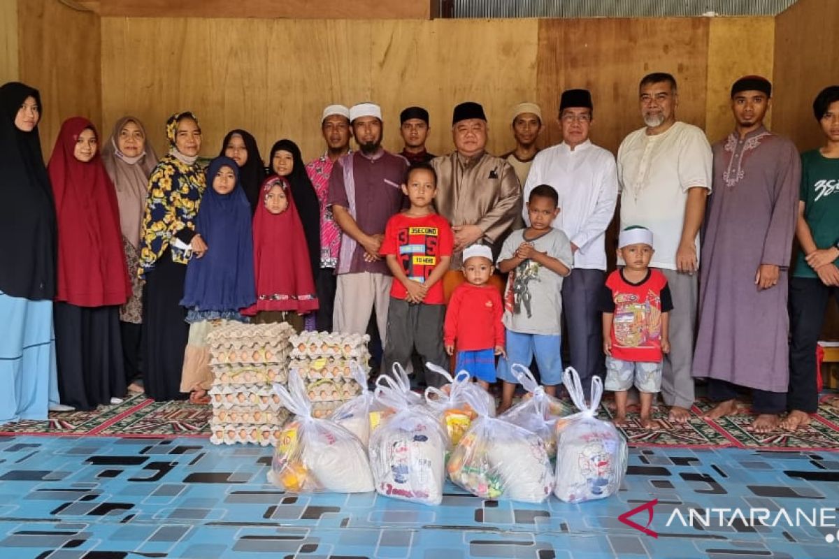YJI Kaltim bagi 136 paket Sembako di Ramadhan 1442 Hijriah