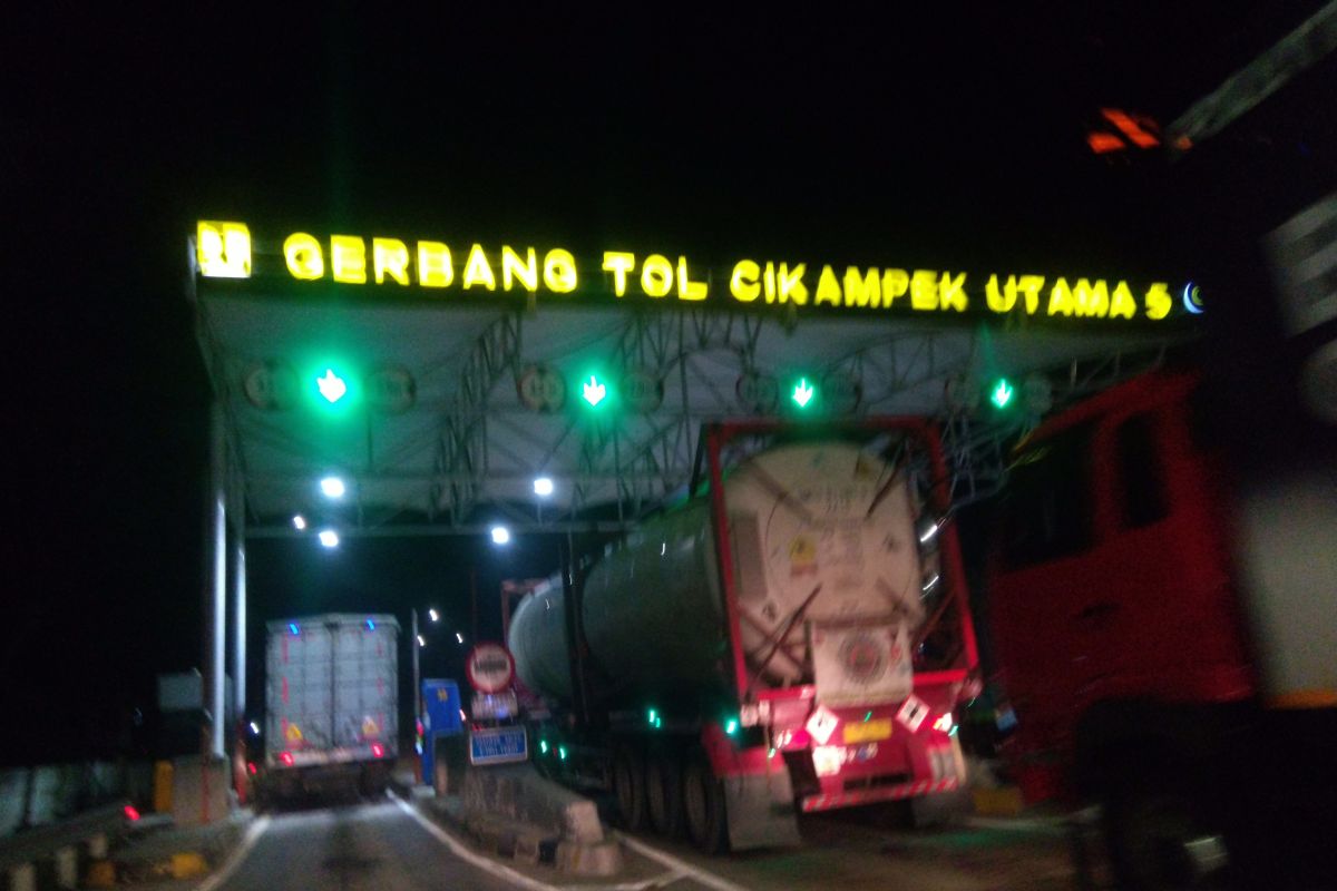 Tol Jakarta-Cikampek masih terpantau normal