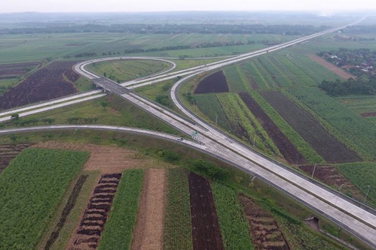 Astra Infra prediksi trafik tol aglomerasi stabil saat larangan mudik