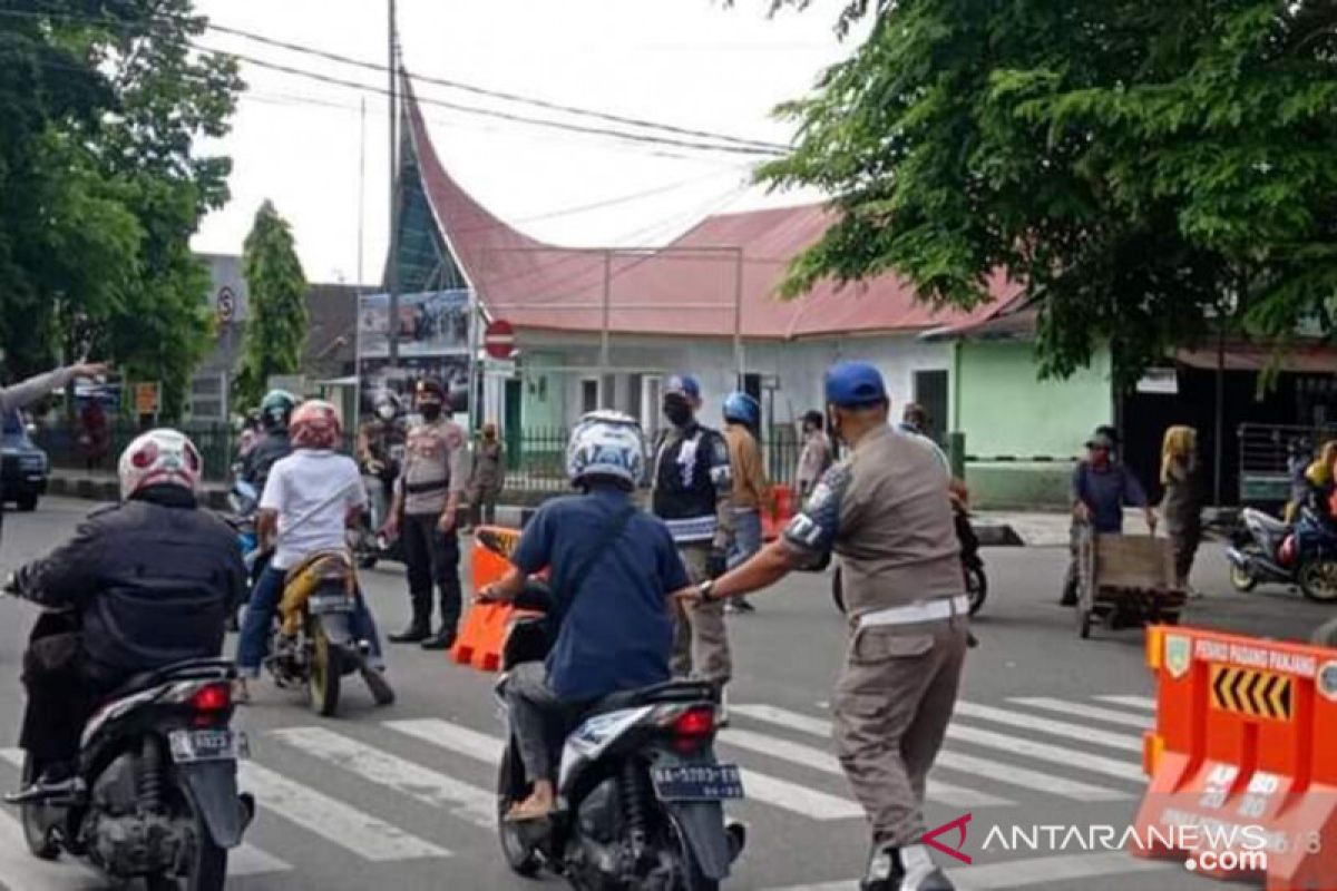 33 pelanggar dibawa ke Mapolres Padang Panjang, terjaring razia