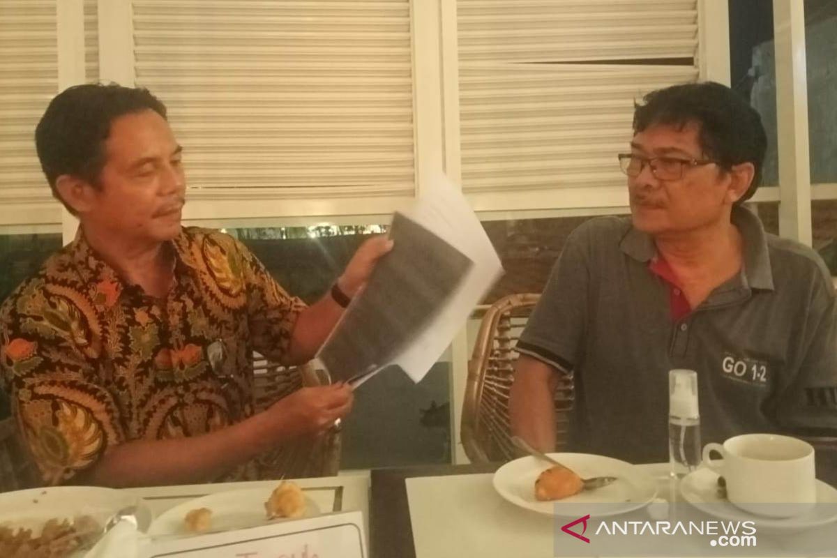 Seorang wartawan senior dilaporkan masuk ke rumah sendiri tanpa izin