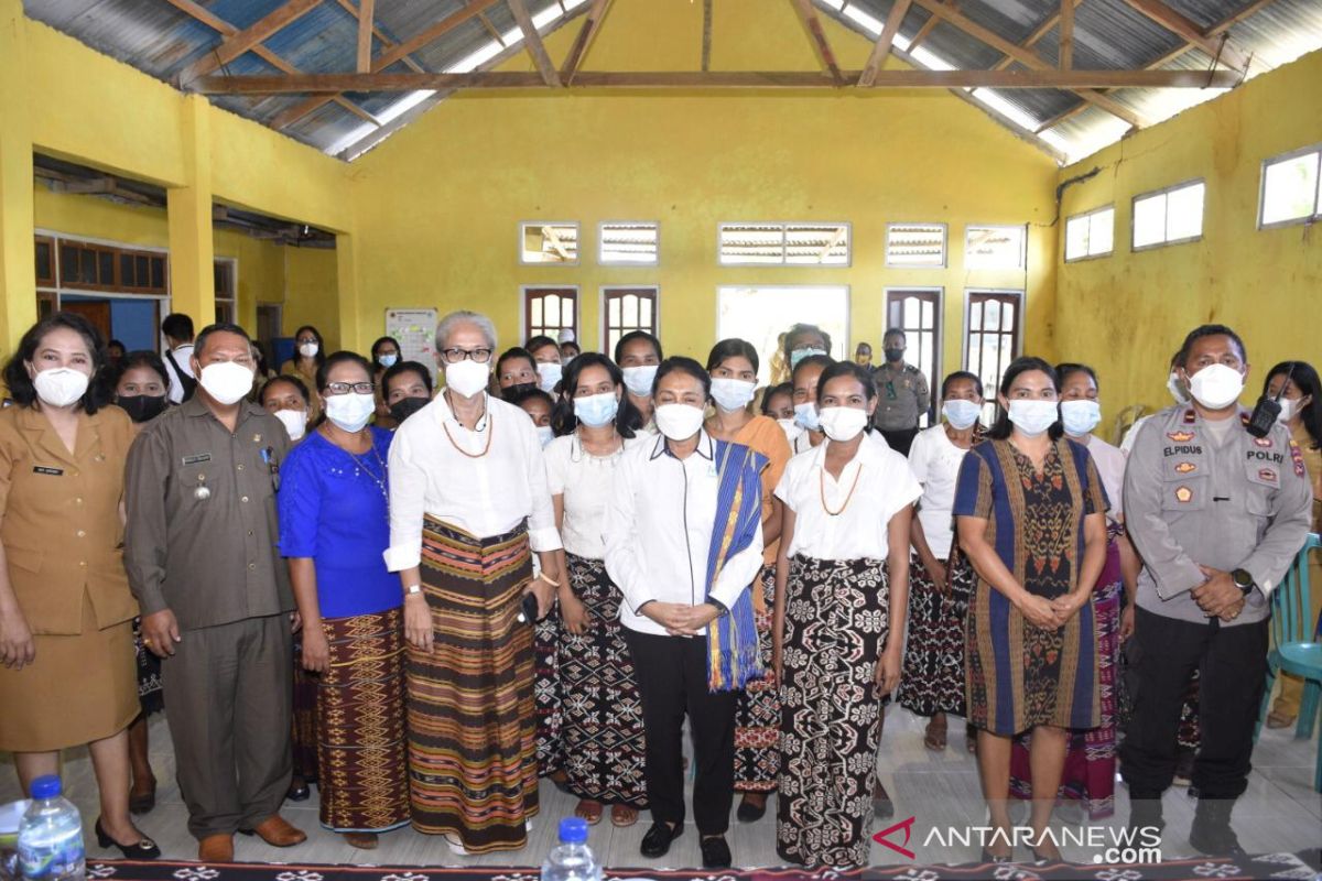 Menteri Bintang harap Sekolah Perempuan NTT ada di seluruh Indonesia