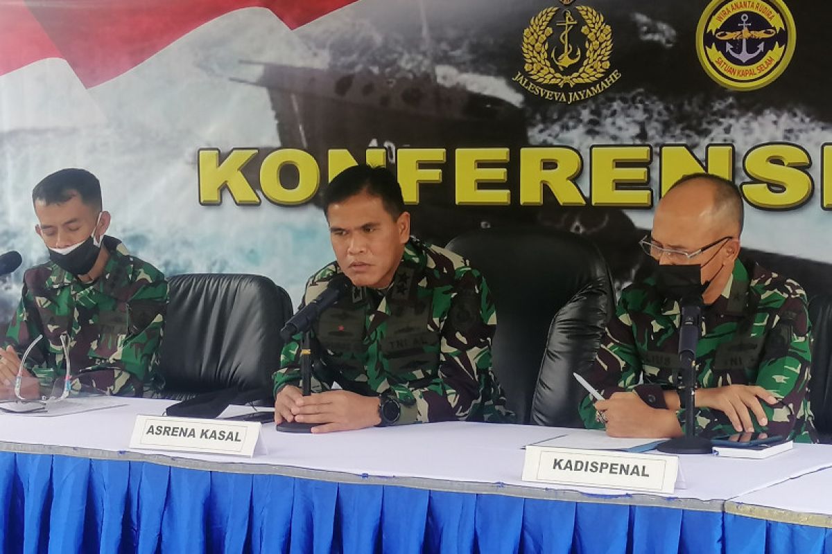 TNI AL akui kesulitan evakuasi KRI Nanggala di perairan Bali