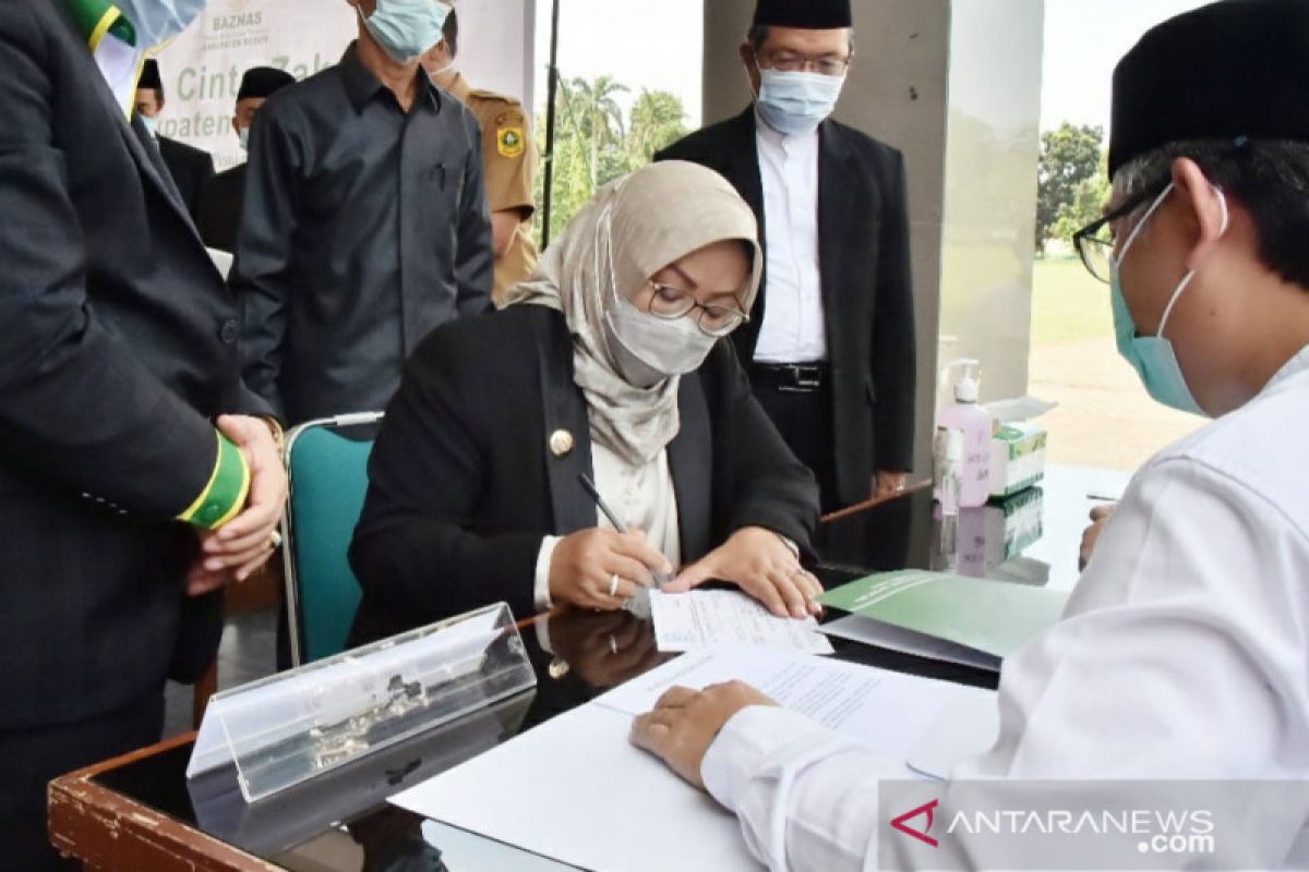 Bupati Bogor ingatkan Baznas soal penggunaan dana zakat