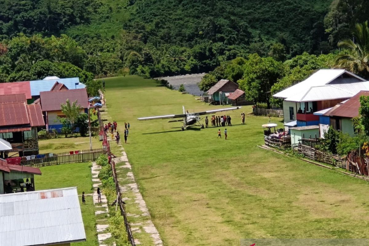 Susi Air uji coba lapangan terbang Tau Lumbis Nunukan