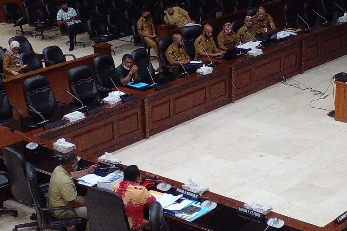 Pansus:  Pemprov Maluku siap lakukan perbaikan dokumen lkpj 2020