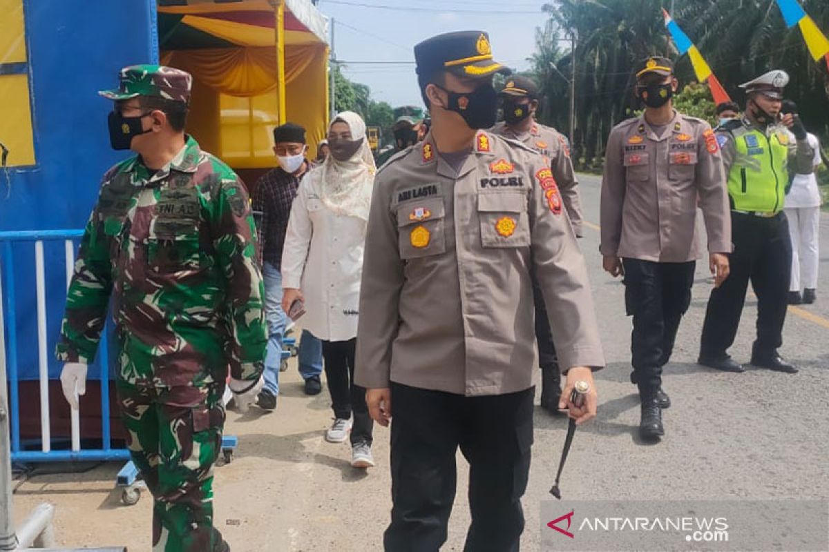 Kapolres Aceh Tamiang tinjau pos penyekatan arus mudik