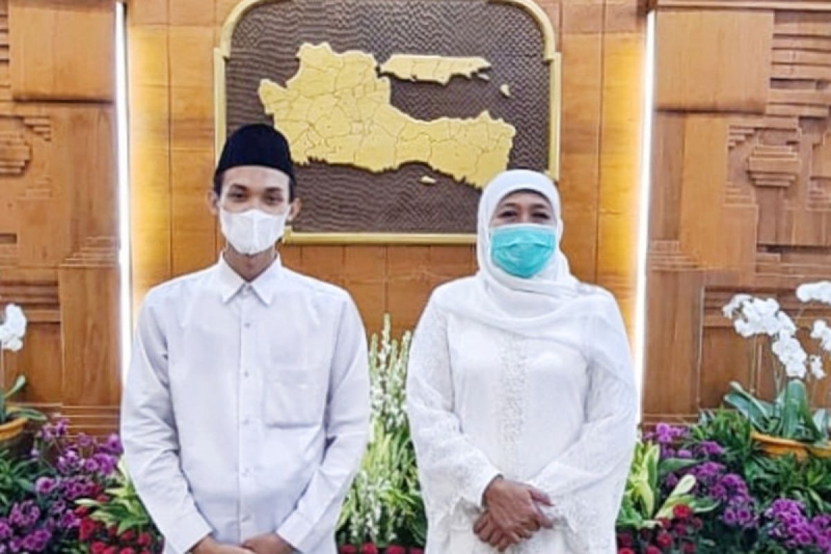 Khofifah ucapkan selamat  Rahmat Alfian jadi imam besar masjid UEA