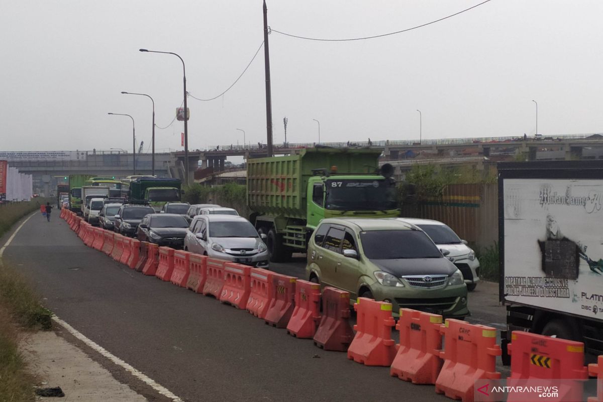 Polisi sebut belum ada peningkatan signifikan arus mudik di Cileunyi