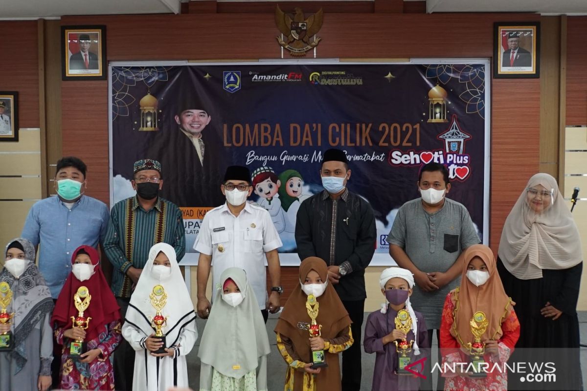 Final lomba da'i cilik, wabup sebut mereka generasi emas HSS