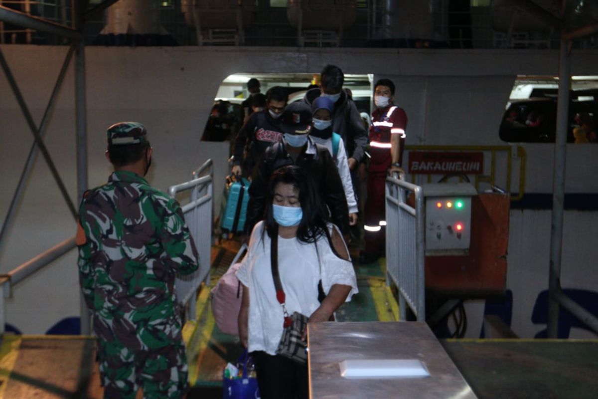 38.414 pemudik tiba di Bakauheni lelang pelarangan mudik