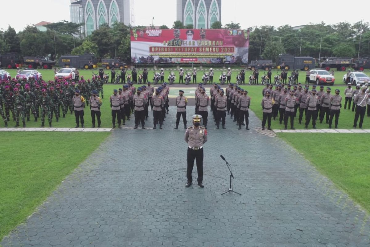 Sebanyak 15.212 personel gabungan dikerahkan halau pemudik di Jatim