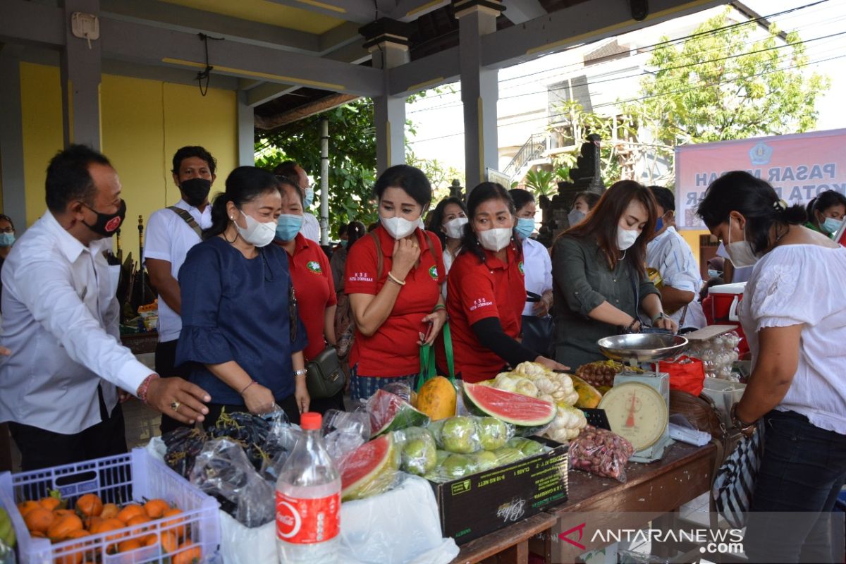 Disperindag Denpasar adakan pasar murah Idul Fitri