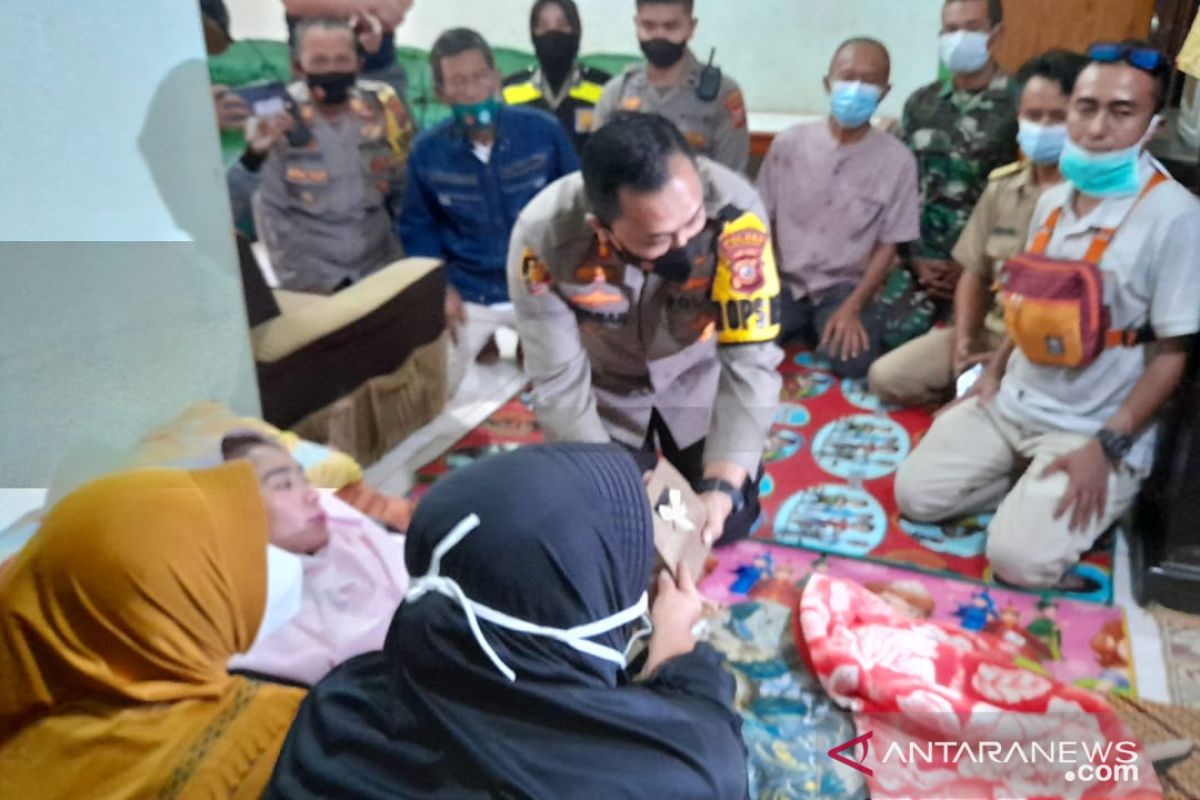 Presiden Jokowi bantu pengobatan guru SMAN 1 Cisolok penderita GBS