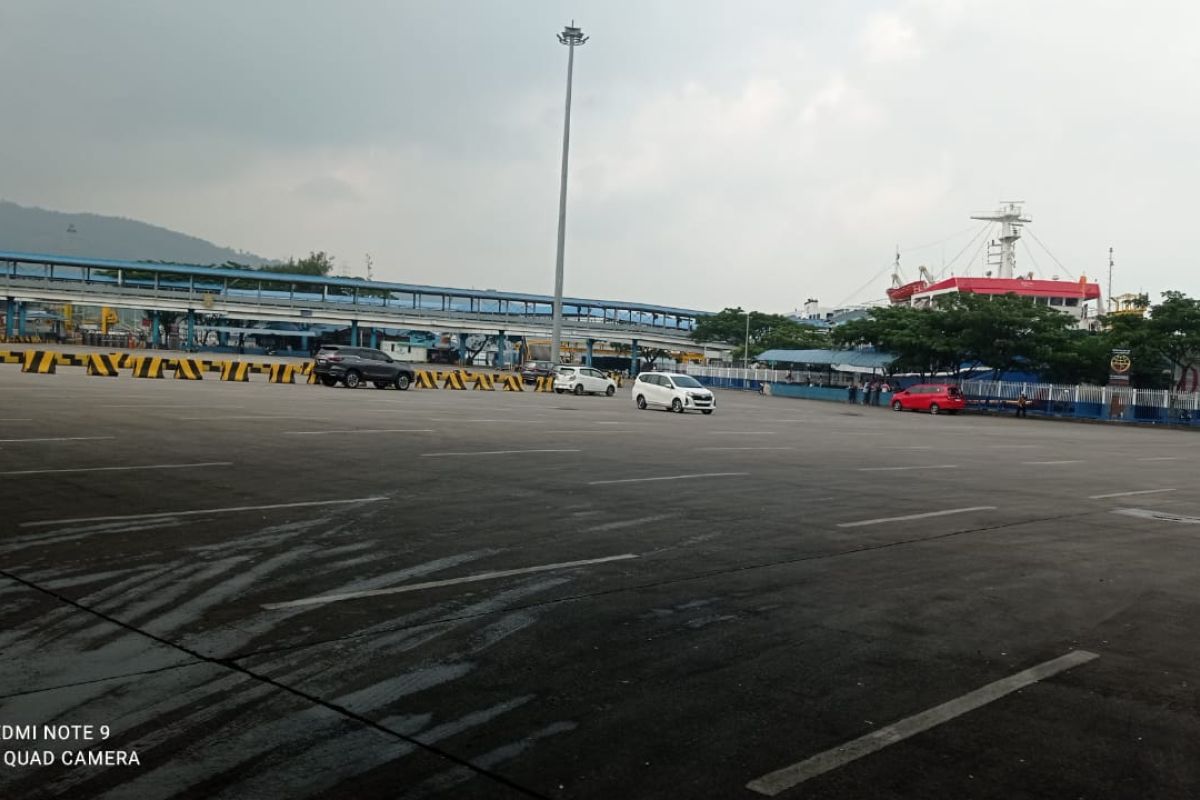 Suasana Pelabuhan Merak kembali sepi