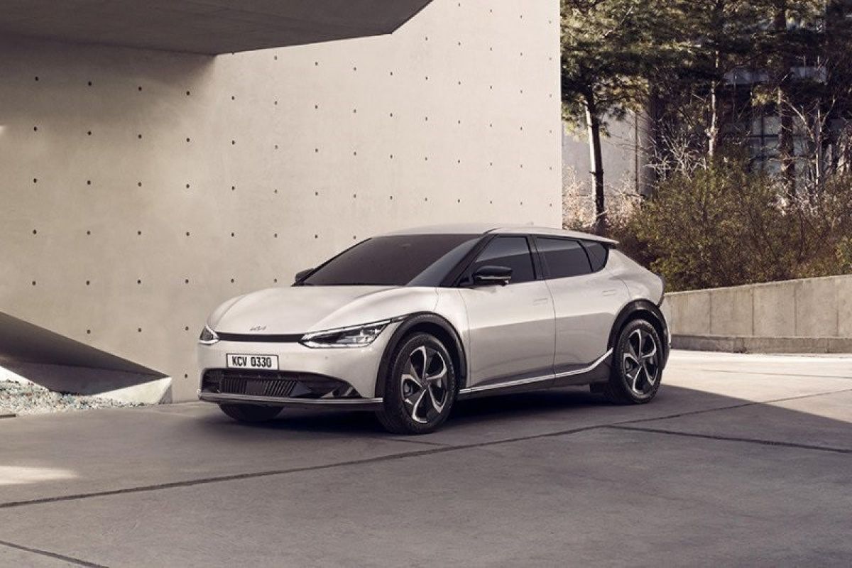 Kendaraan listrik Kia EV6 laku keras di Eropa