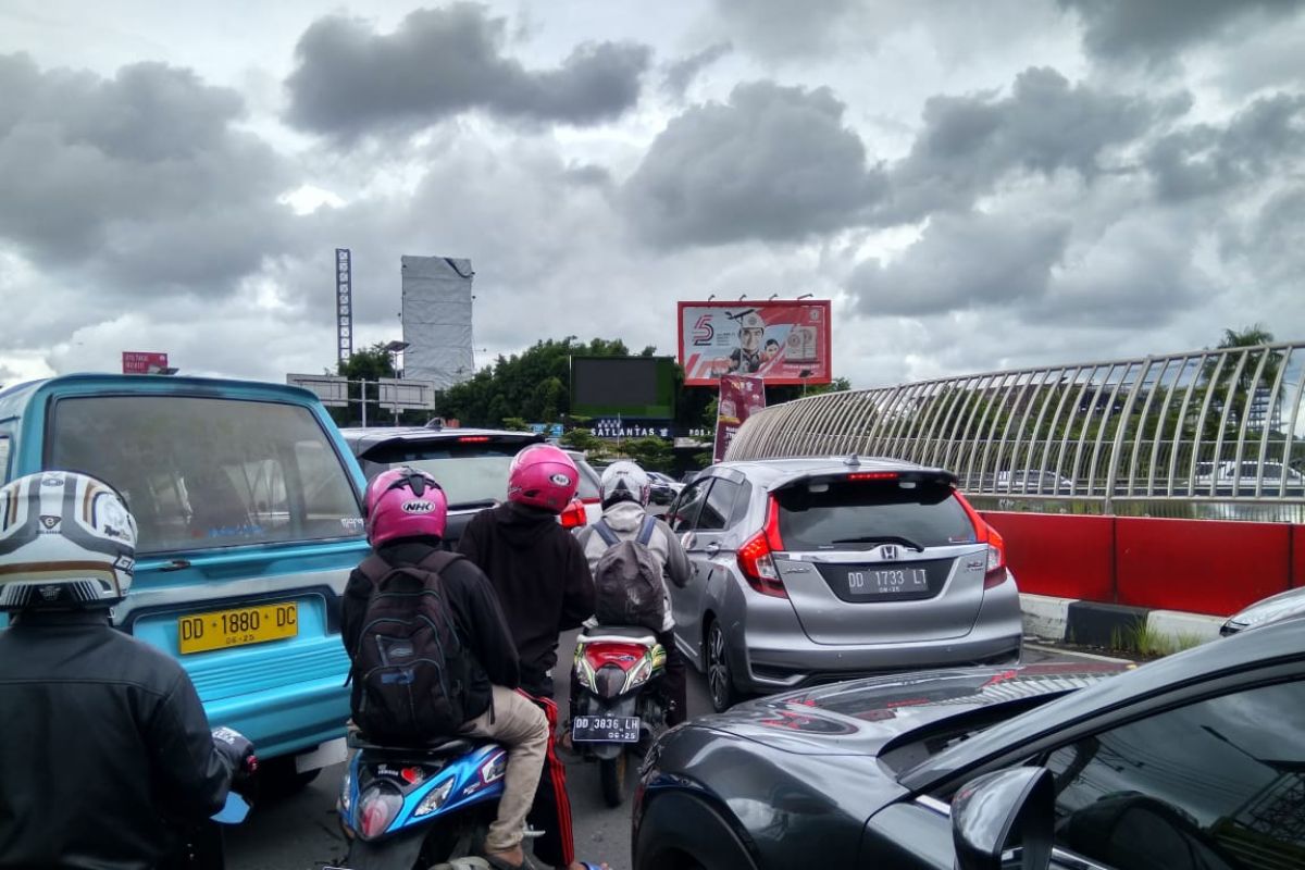 Warga di batas Kota Makassar mudik lebih awal