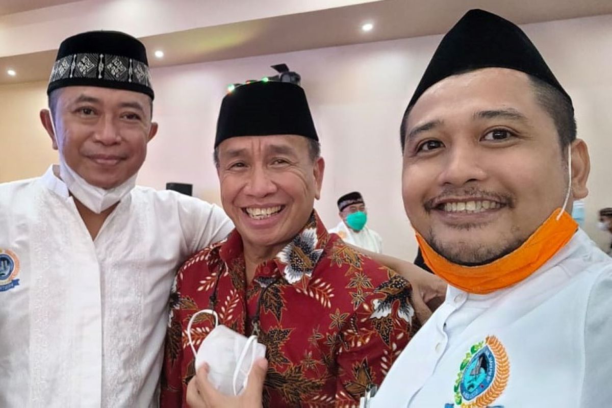 Mi'ing Bagito didapuk menjadi Duta Holding Bisnis Pesantren