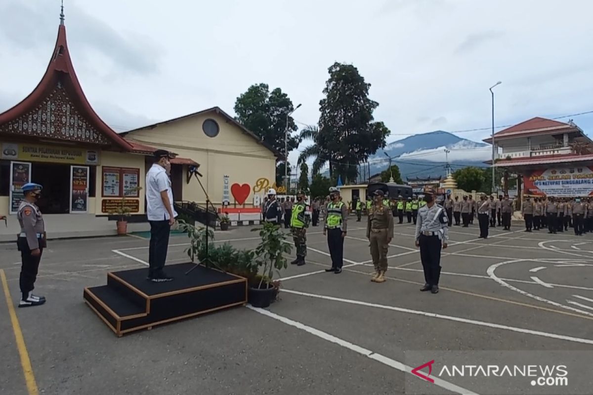Operasi Ketupat 2021 digelar untuk antisipasi lonjakan pengunjung di Bukittinggi (Video)