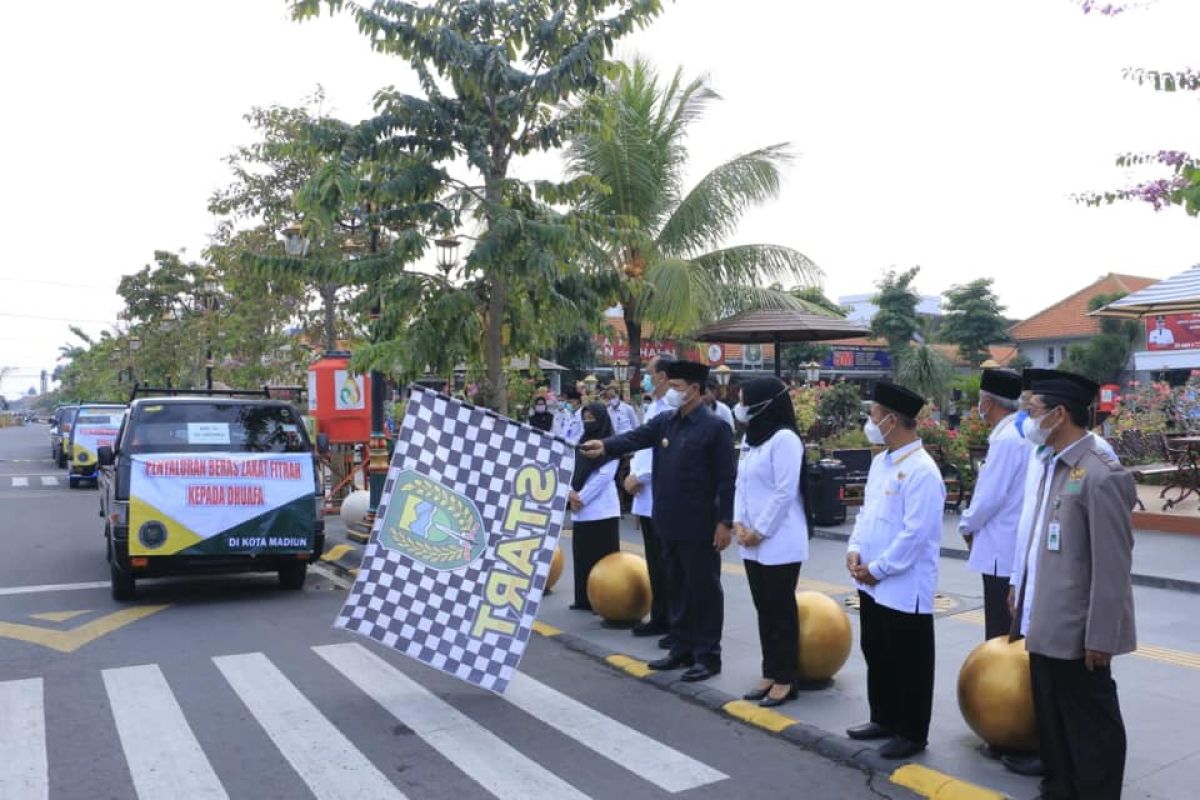 Wali Kota Maidi berangkatkan penyaluran 14,92 ton beras hasil zakat masyarakat