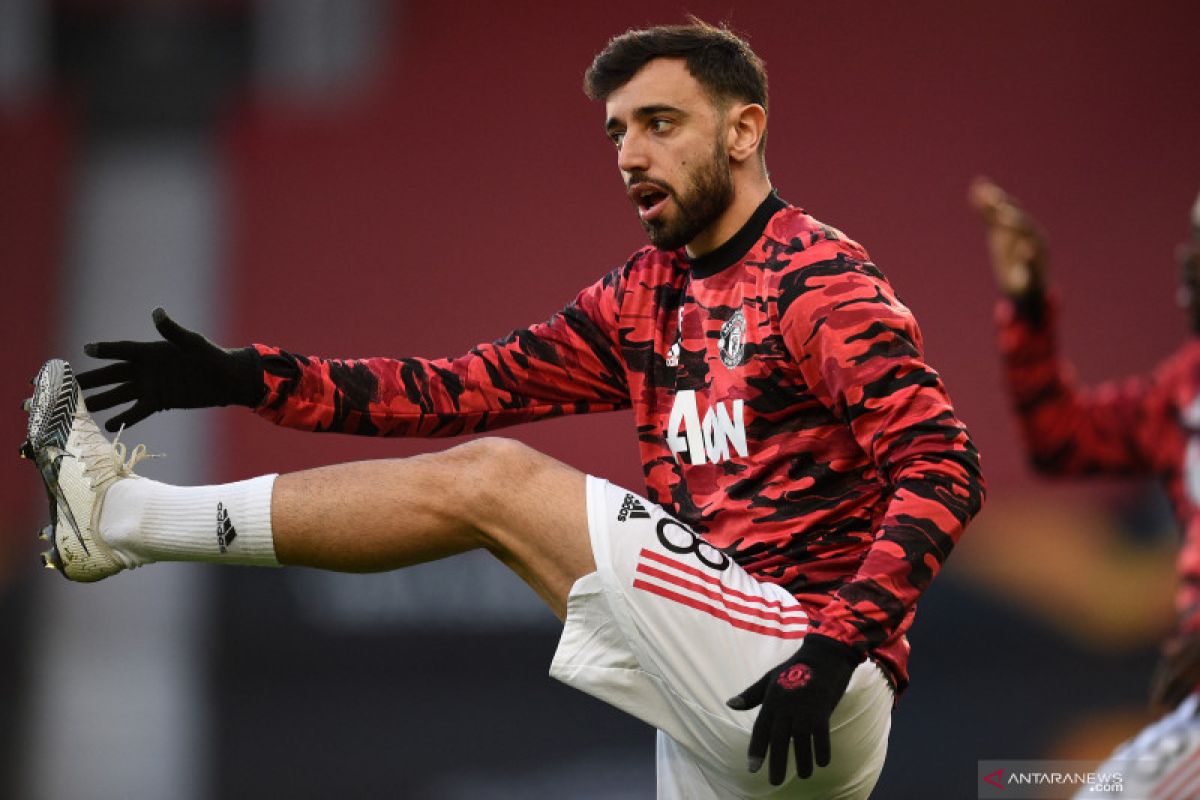 Bagi Bruno Fernandes trofi Liga Europa  belum cukup untuk sekelas MU