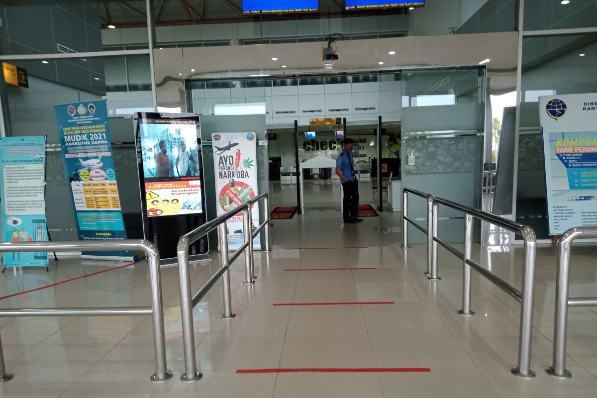 Bandara Internasional Tarakan sepi, patuhi larangan mudik