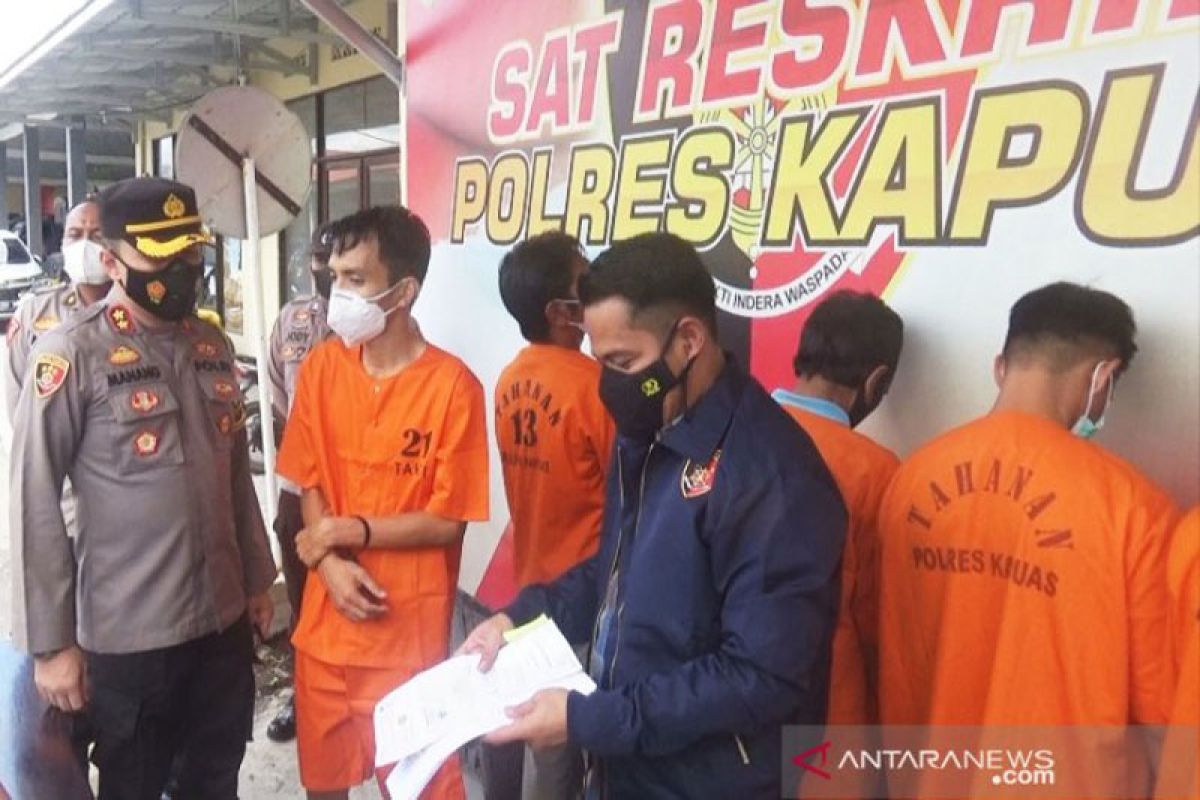 Polres Kapuas tangkap oknum perawat pembuat surat keterangan palsu bebas COVID-19