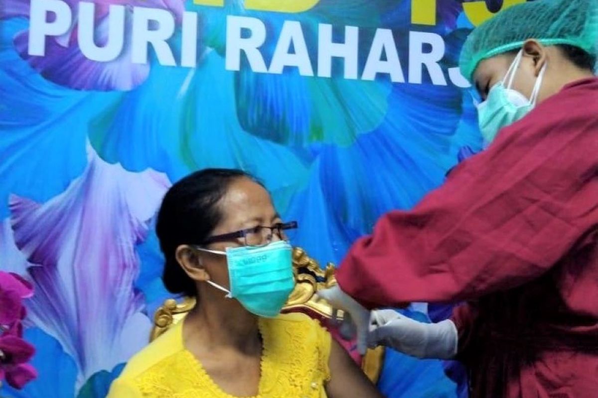 Bali targets administering first vaccine doses to 500,000 people