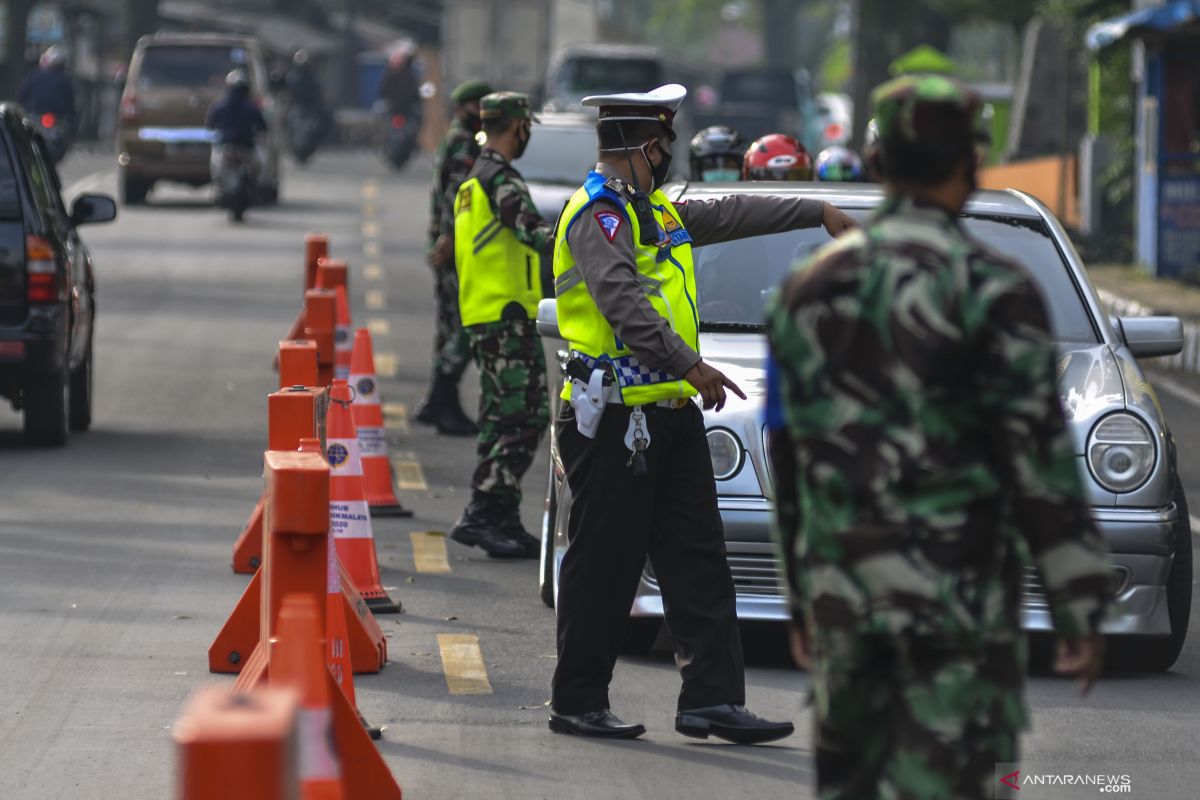 TNI AD bantah kerahkan tank lakukan penyekatan larangan mudik