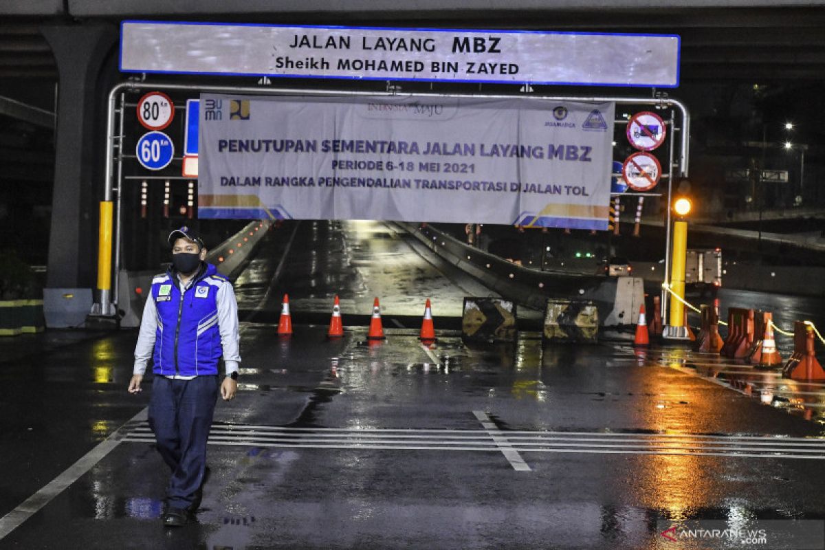 Malam ini Polda Metro Jaya akhiri penyekatan mudik