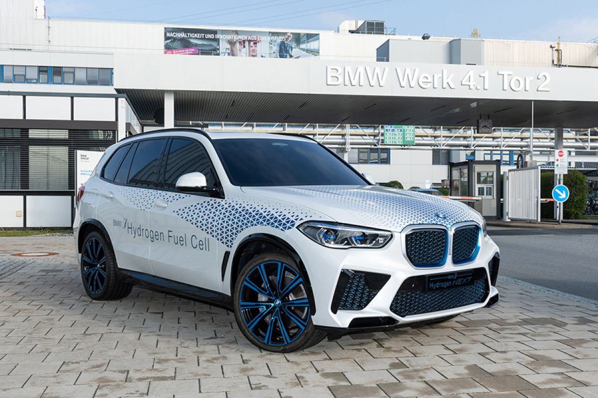 BMW dengan SUV hidrogen akan tersedia tahun 2022