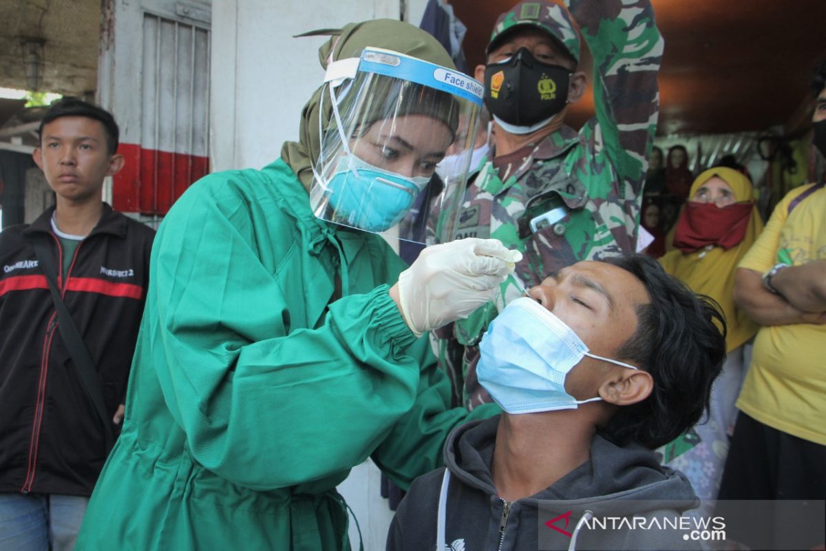 Petugas temukan toko di Kota Probolinggo tidak taat protokol kesehatan