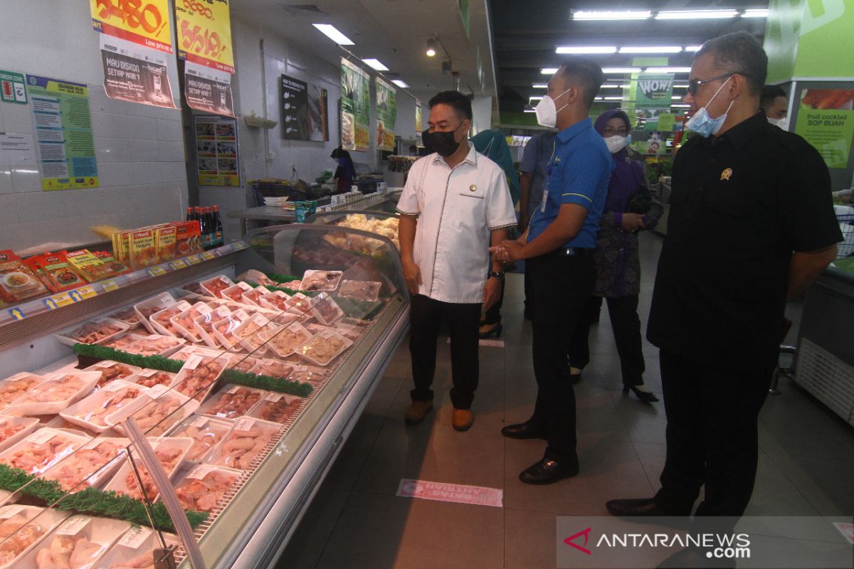 DPRD Kota Pontianak sidak toko modern jelang Lebaran