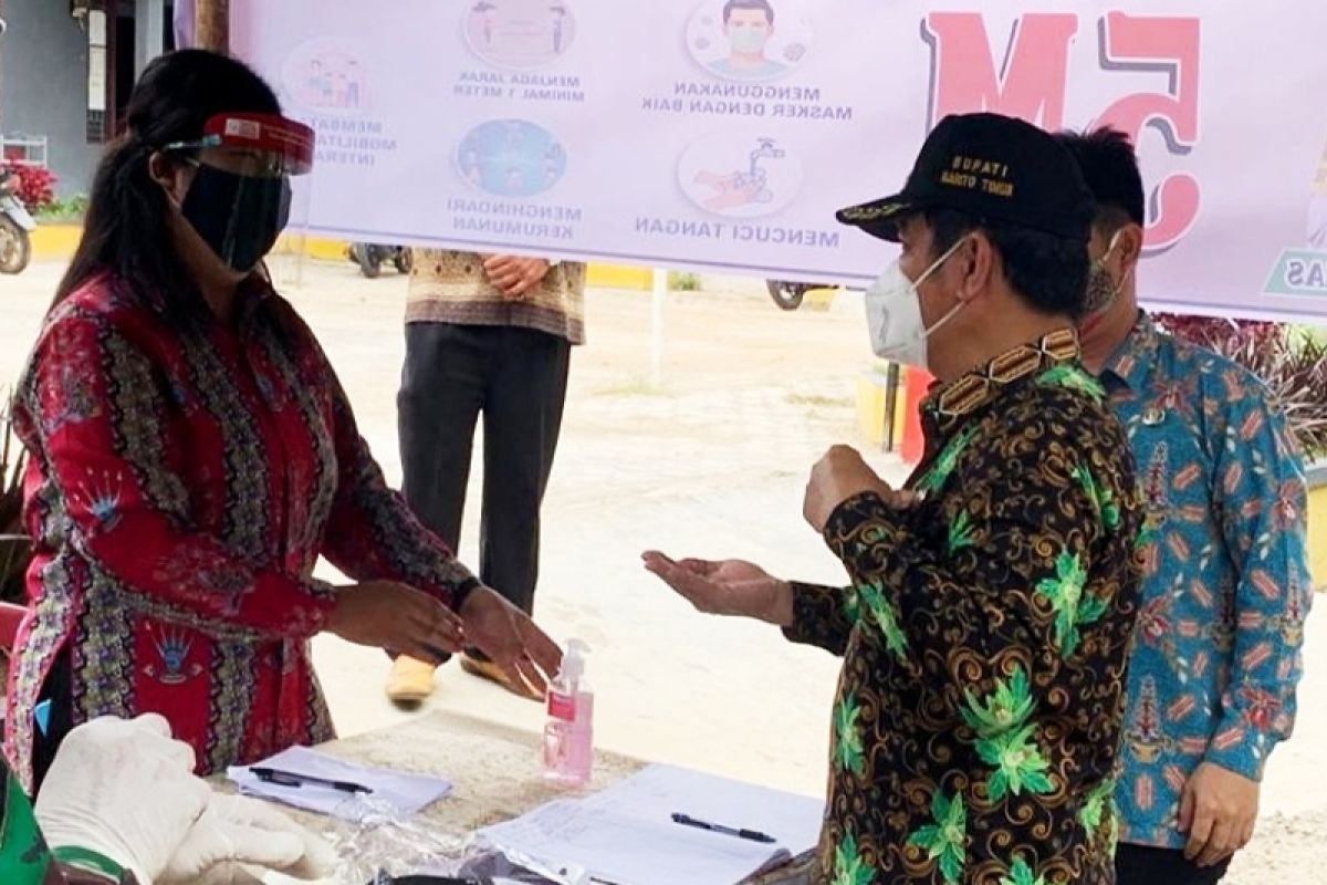 Bupati Bartim pastikan Posko PPKM optimal bantu penanganan COVID-19