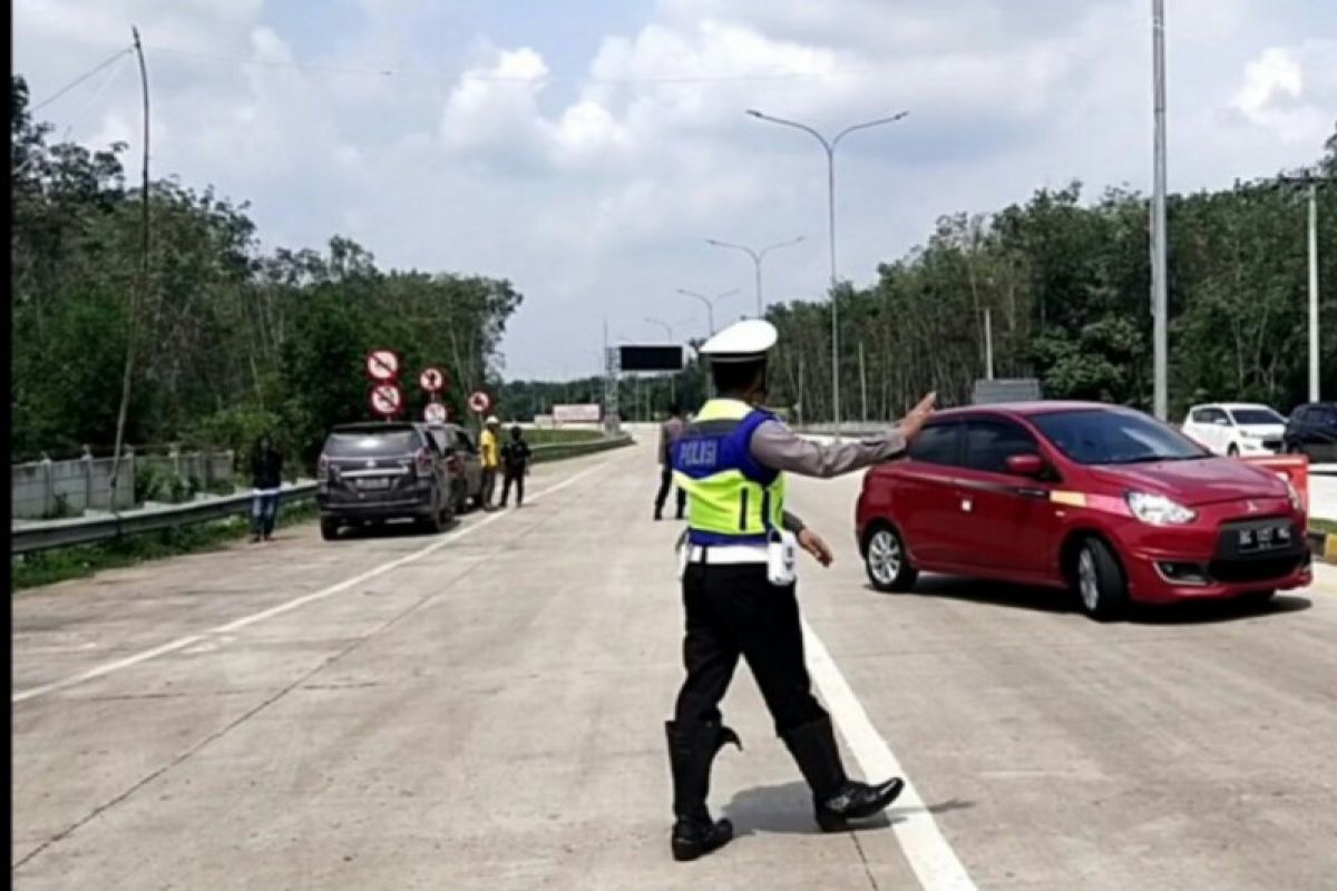 Larangan mudik, Polda Lampung putar balik ratusan kendaraan