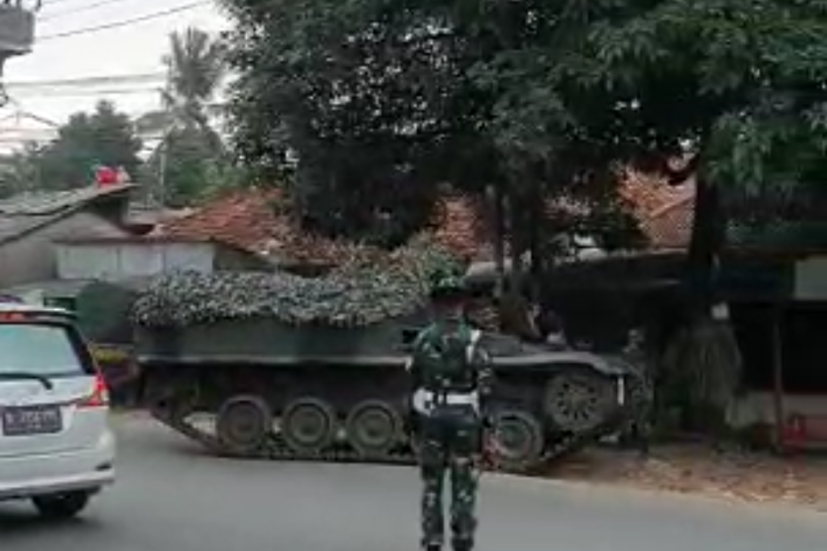 Kodam Jaya klarifikasi video viral tank halau pemudik