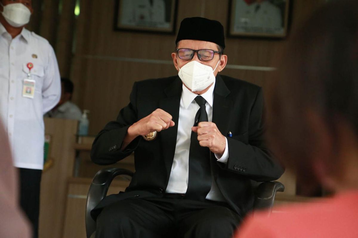 Gubernur Wahidin Halim kembali perpanjang PPKM mikro