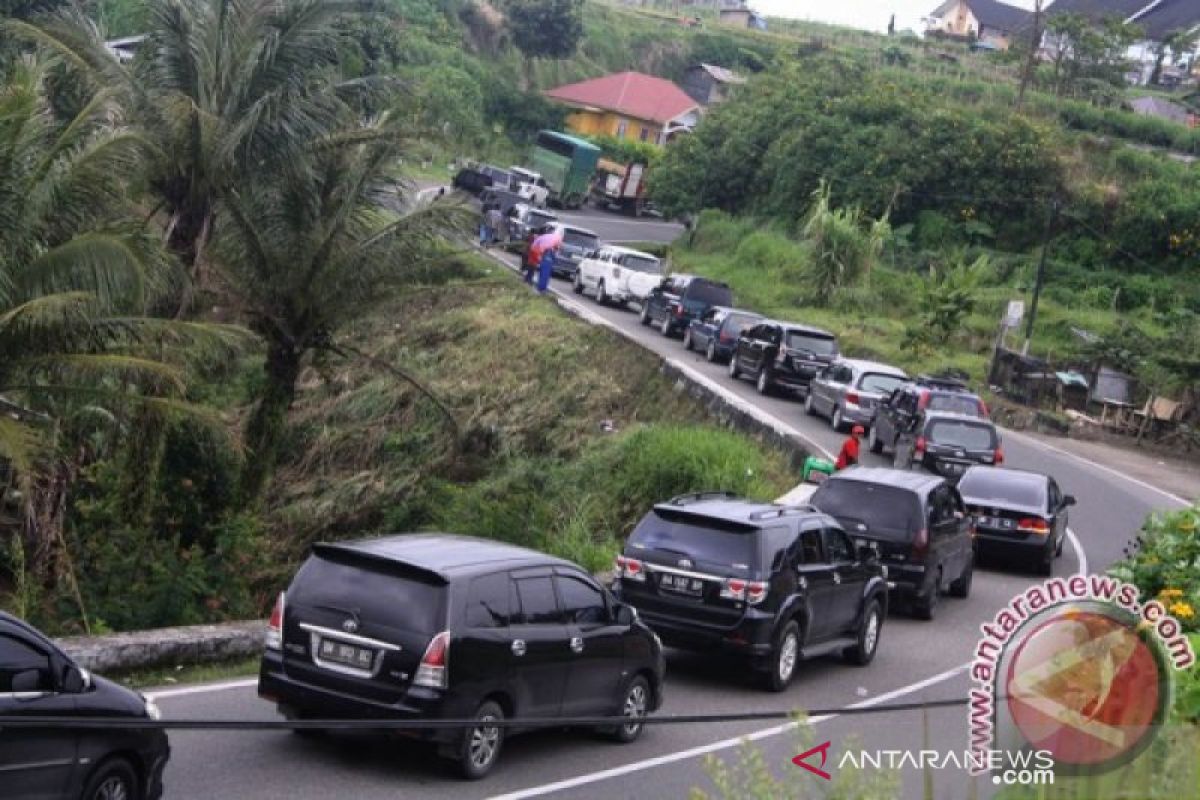 Dishub Agam menyediakan jalur alternatif antisipasi kemacetan Bukittinggi