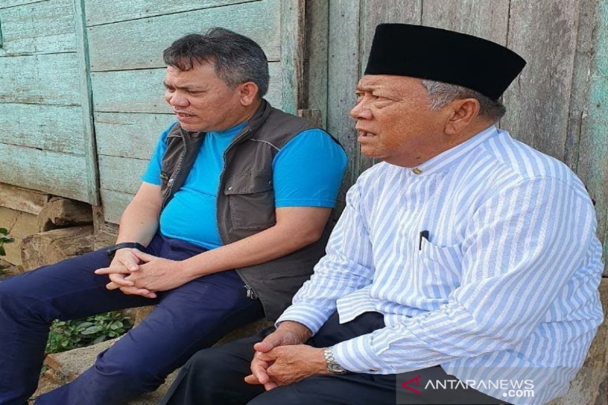 Pemkab Tapsel berduka, tokoh lingkungan hidup dan ahli orangutan wafat