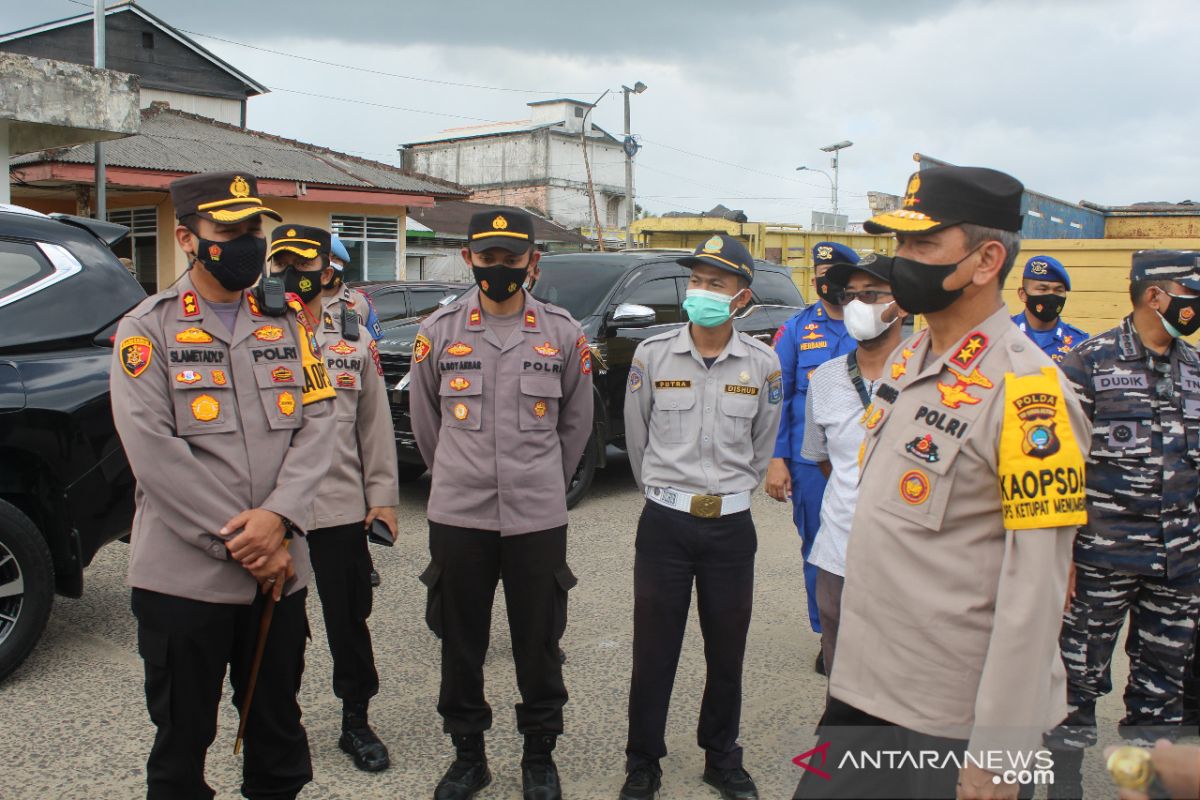 Polda Babel tutup akses pemudik melewati pelabuhan 