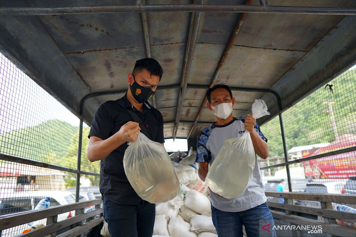 Polres Gorontalo Kota sita 3.809 liter miras jenis captikus