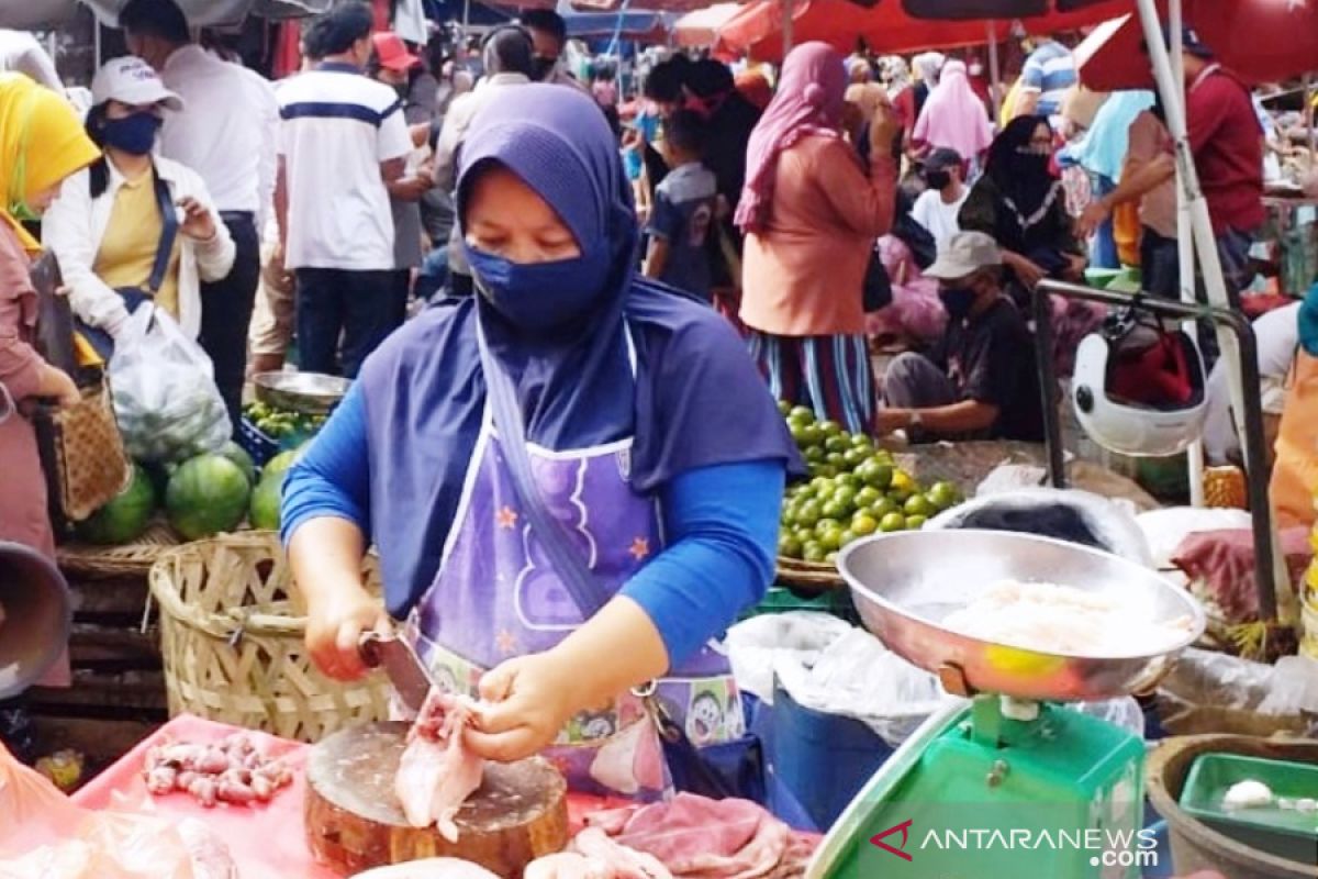 Jelang lebaran, harga daging sapi di Palembang naik menjadi Rp140.000/Kg