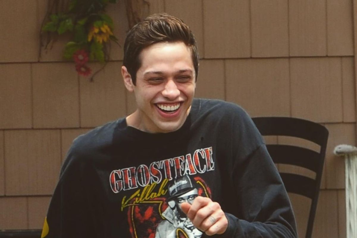 Kunci "LDR" lancar seperti Pete Davidson & Phoebe Dynevor