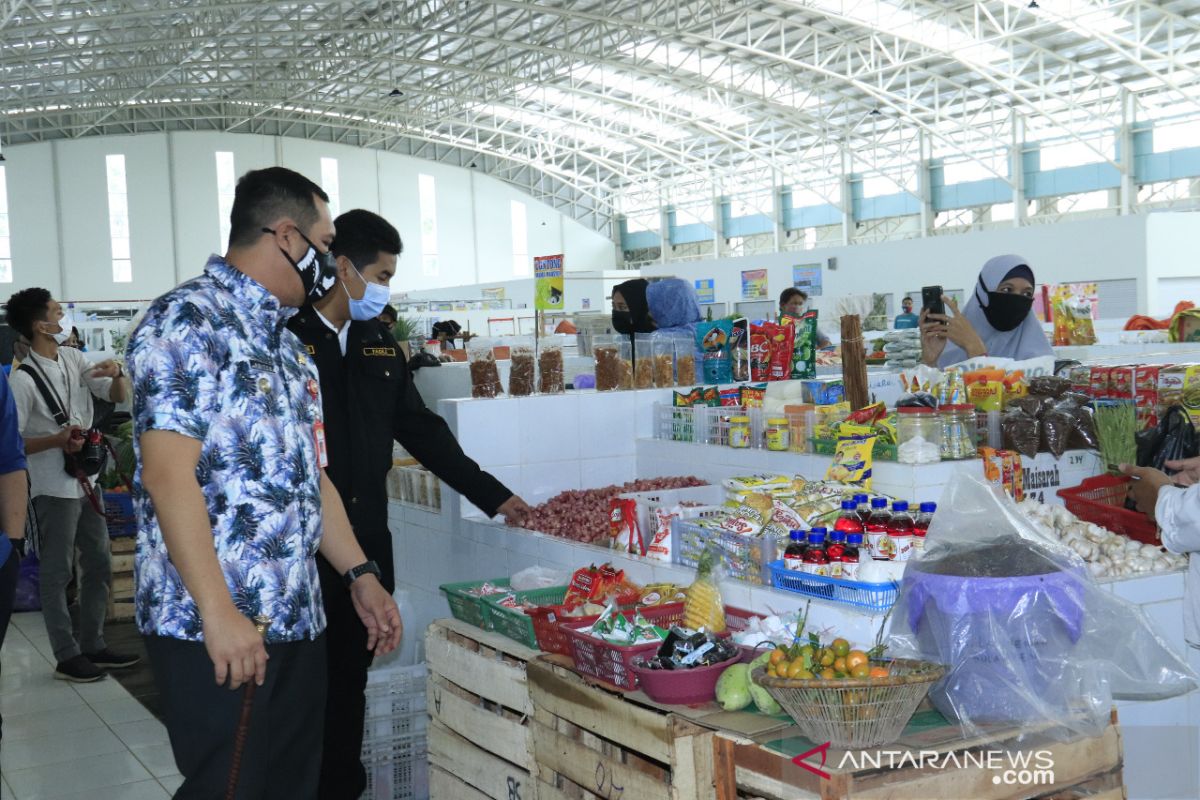Wali Kota kunjungi Pasar Bauntung cek harga dan pasokan bahan pangan