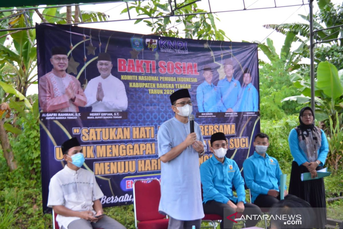 KNPI-PWI Bangka Tengah salurkan 116 paket sembako Ramadhan