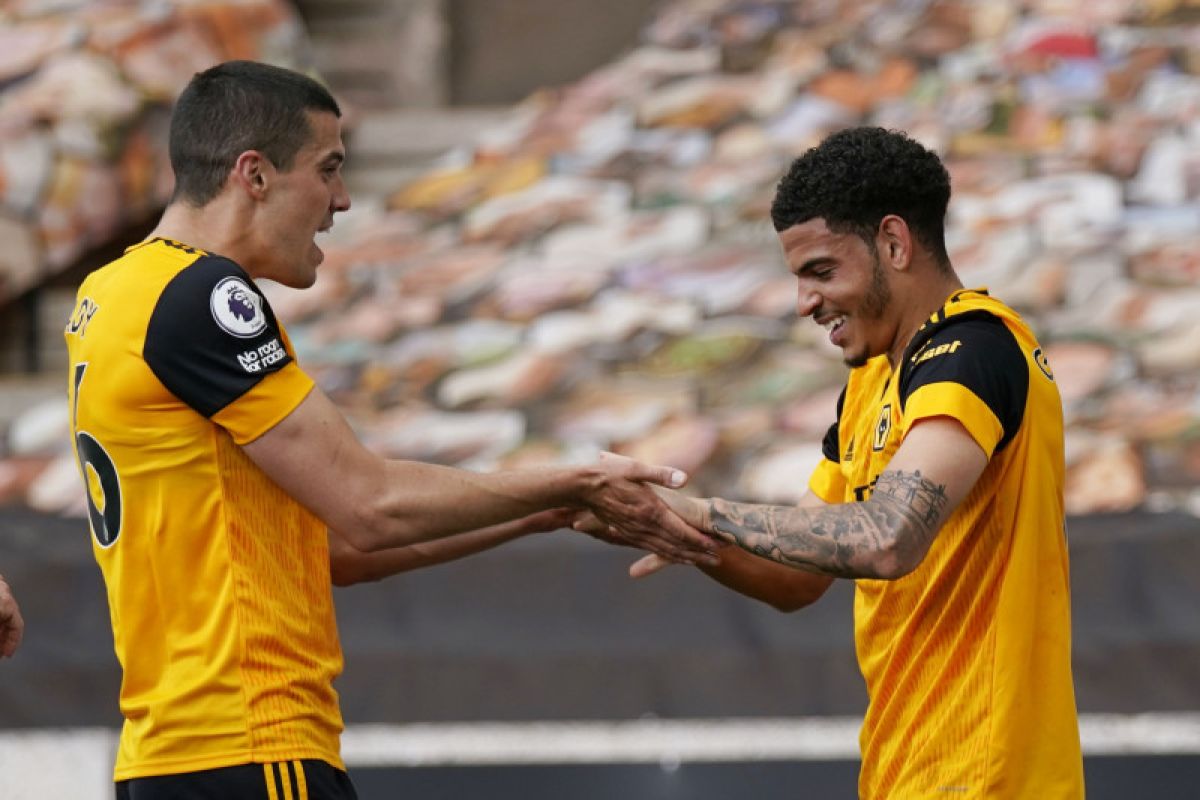 Gol menit terakhir antar Wolves  kalahkan 10 pemain Brighton