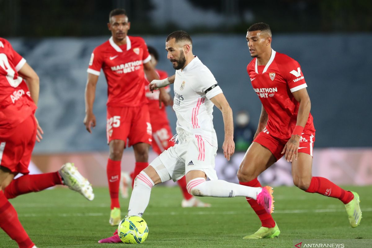 Ditahan imbang Sevilla, Real Madrid gagal duduk di puncak klasemen