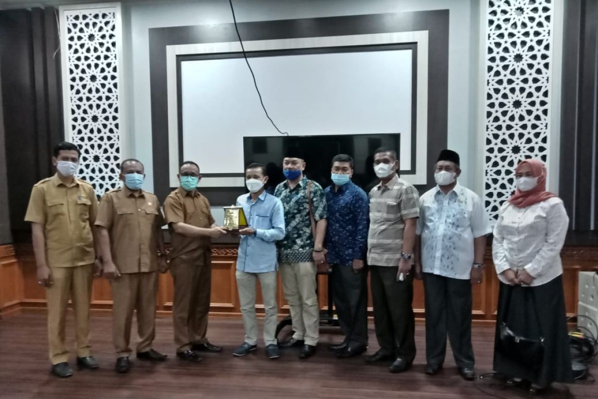 Kunker ke Aceh, Komisi B DPRD Langkat sambangi Disdik